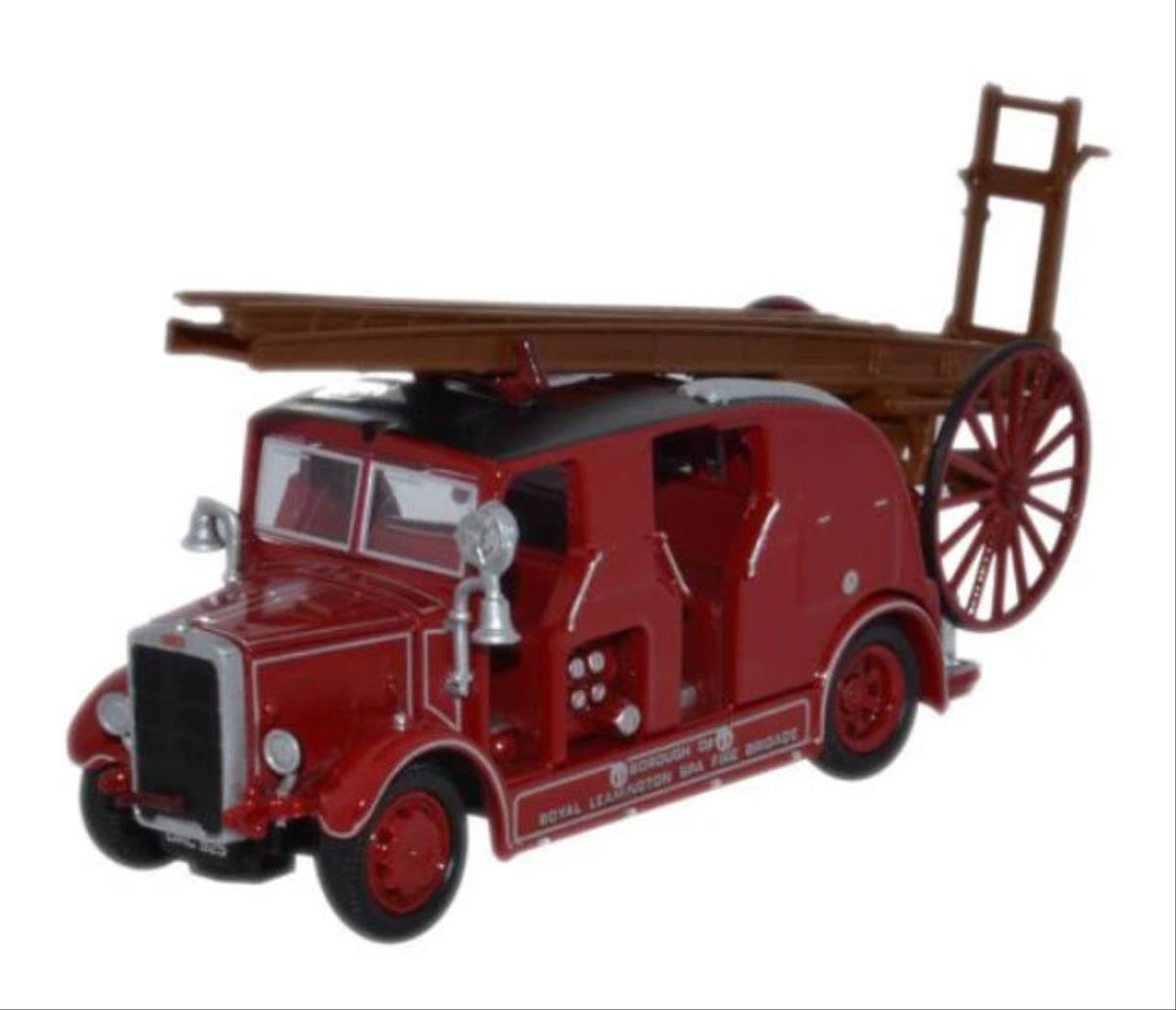 Oxford Diecast Leyland Cub FK7 Leamington Fire Brigade OD76LC003