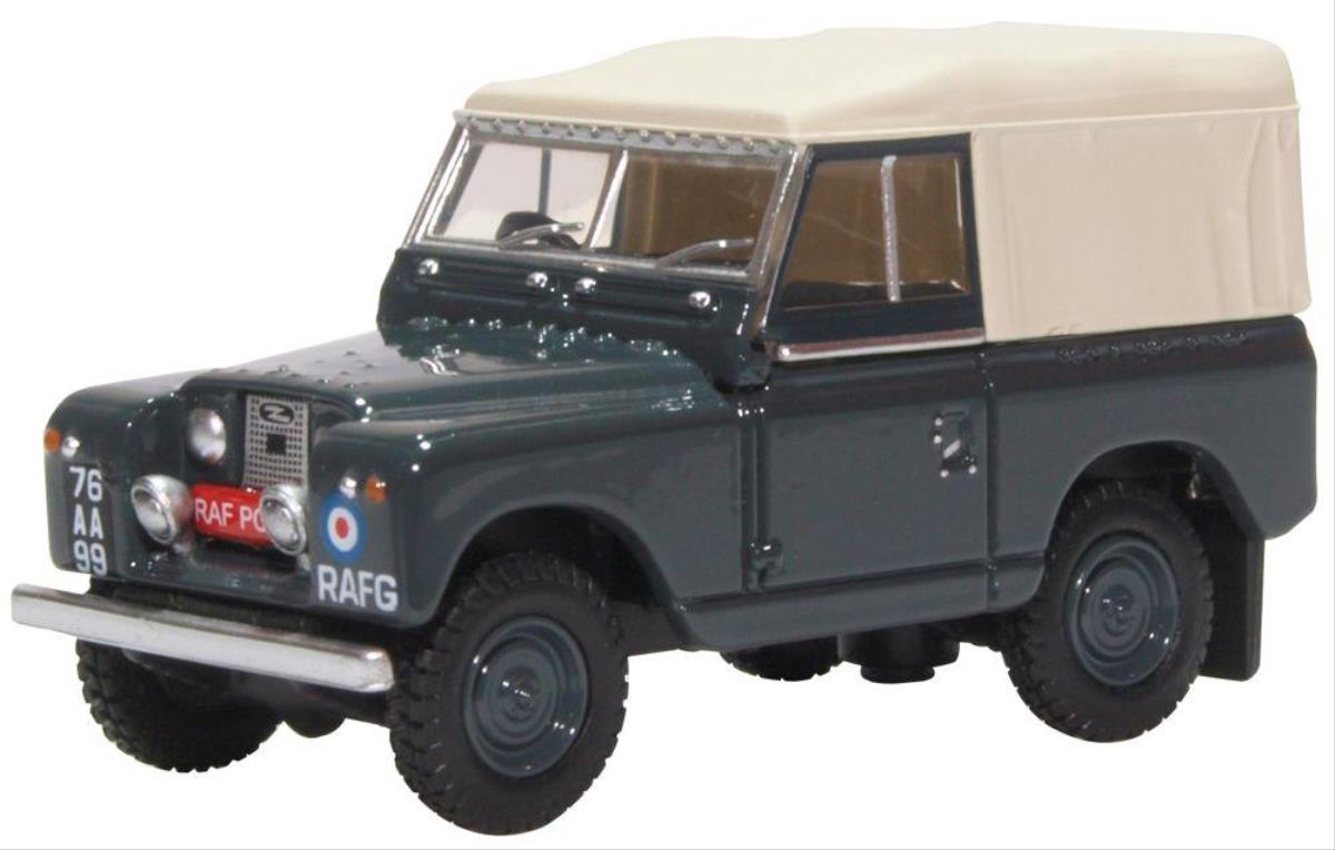 Oxford Diecast Land Rover Series II SWB Canvas RAF Police OD76LR2S007