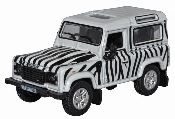 Oxford Diecast Land Rover Defender 90 Safari OD76LRDF013