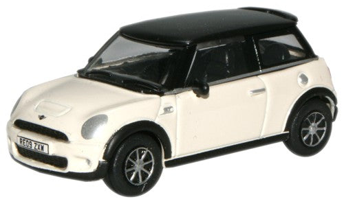 Oxford Diecast New Mini Pepper White OD76NMN002