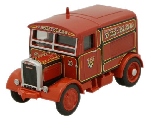 Oxford Diecast Scammell Showtractor Whiteleggs OD76SST003