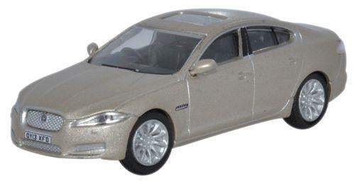 Oxford Diecast Jaguar XF Saloon Cashmere OD76XF003