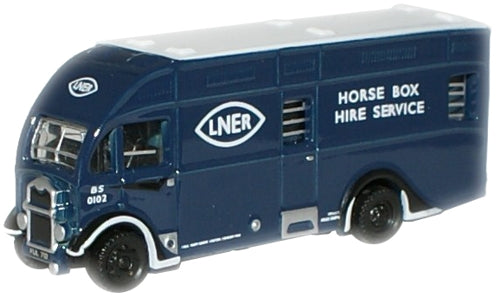 Oxford Diecast Albion Horsebox LNER ODNAH002