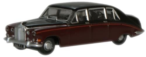 Oxford Diecast Daimler DS420 Limousine Claret/Black (Queen Mother) ODNDS004