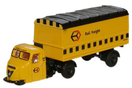 Oxford Diecast Scammell Scarab Van Trailer Railfreight ODNRAB009