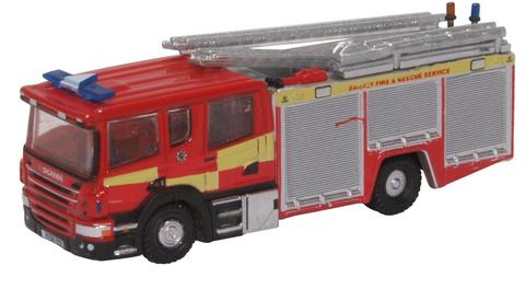 Oxford Diecast Scania Pump Ladder Surrey Fire and Rescue ODNSFE007