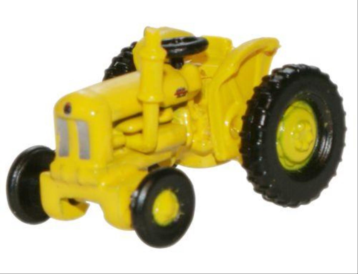 Oxford Diecast Fordson Tractor Yellow Highways Dept ODNTRAC003