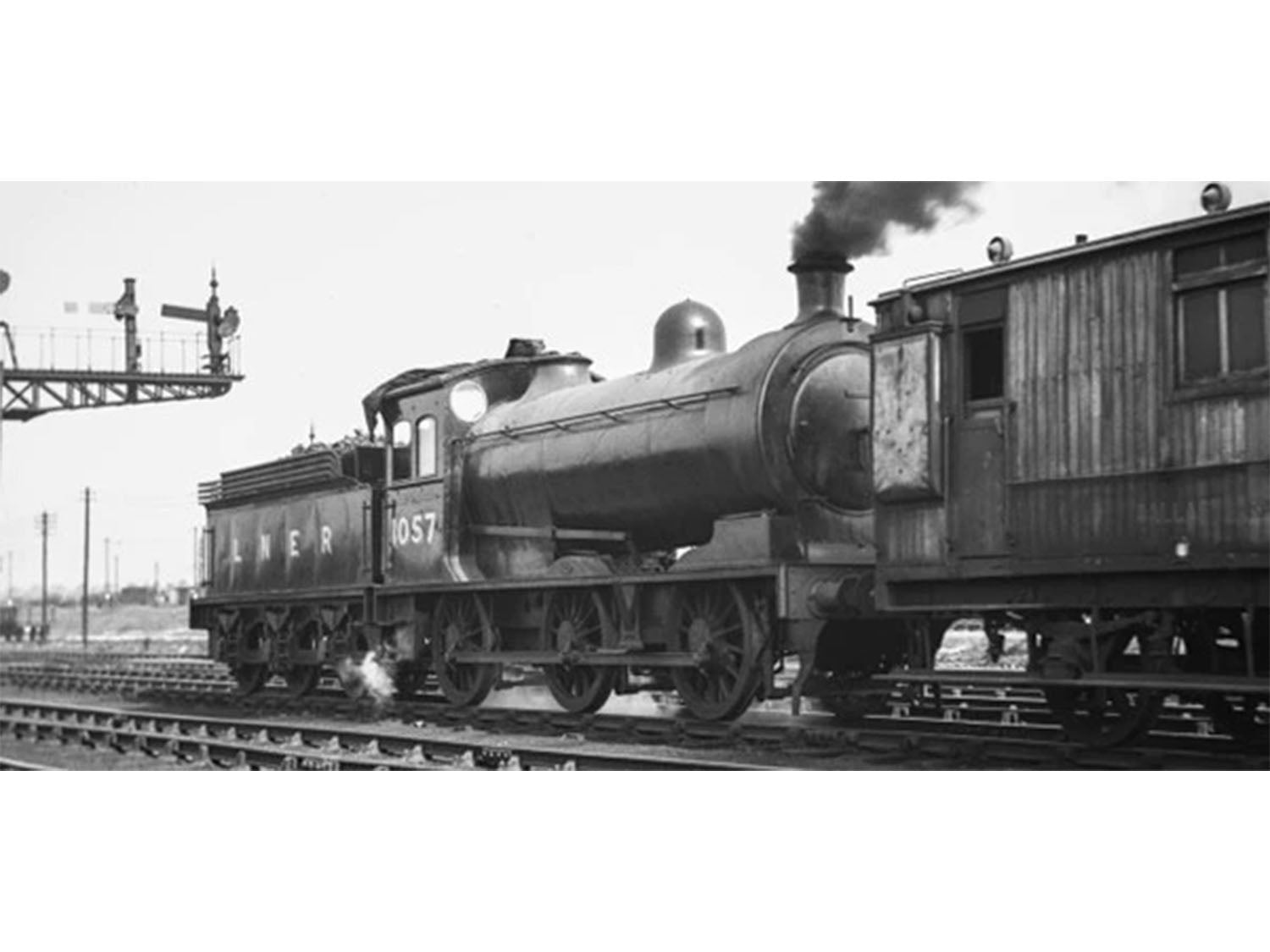 Oxford Rail J26 Class 1057 LNER Plain Black (DCC-Sound) OR76J26001XS - Locomotives