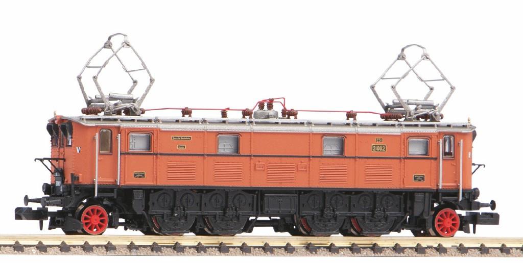 Piko DRG E16 Electric Locomotive II PK40354