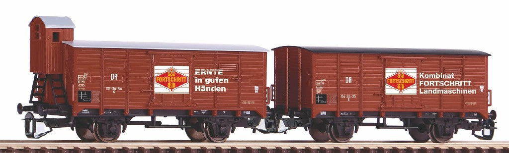 Piko DR G02 Forkschritt Van Set (2) III PK47033