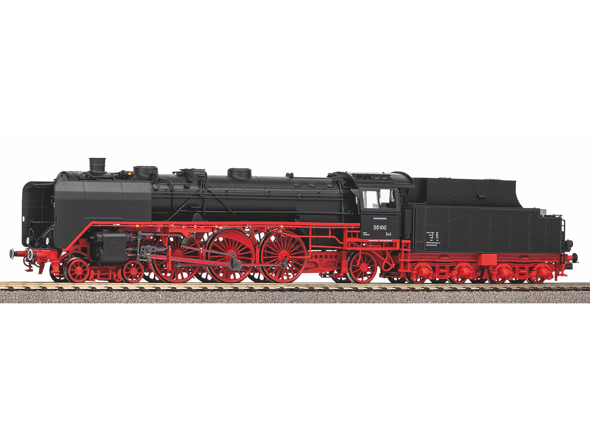 Piko Expert DR BR03 Steam Locomotive III PK50684