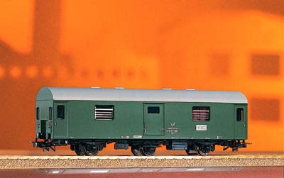 Piko Classic DR Post-a Mail Reko Coach IV PK53023