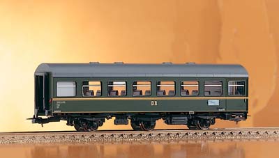 Piko Classic DR B3ge 2nd Class Reko Coach III PK53080
