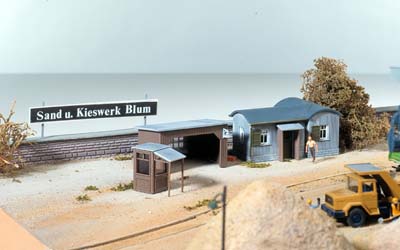 Piko Sand Works Sales Office Kit PK61127