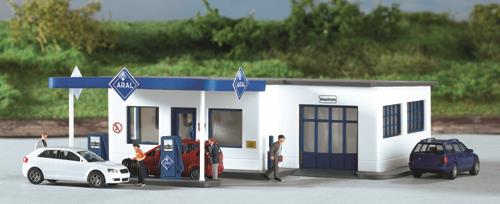 Piko Hobby ARAL Petrol Station Kit PK61827