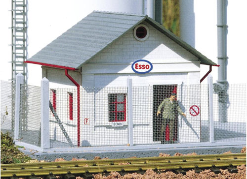 Piko Esso Oil Depot Office Kit PK62037