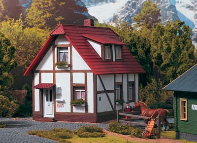 Piko Dr Konig's House Kit PK62050