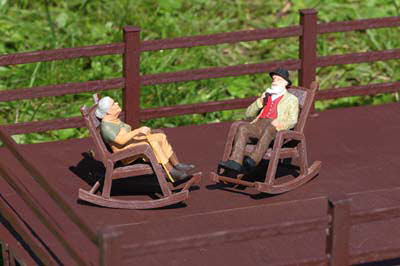 Piko Rocking Chairs (2) Kit PK62295