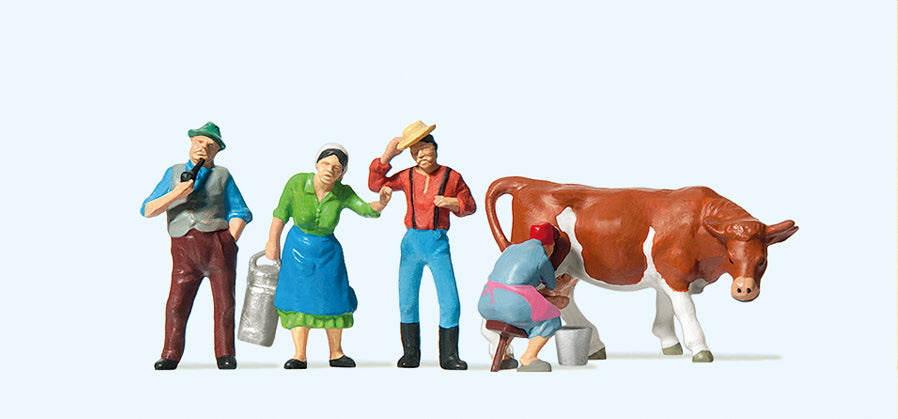 Preiser Farm Workers (4) & Cow Being Milked Exclusive Figure Set PR10044