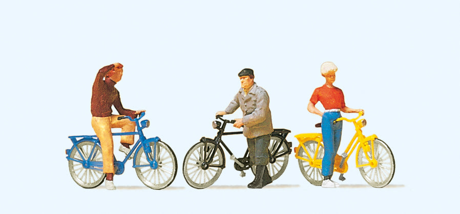 Preiser Cyclists Waiting at Level Crossing (3) Exclusive Figure Set PR10515
