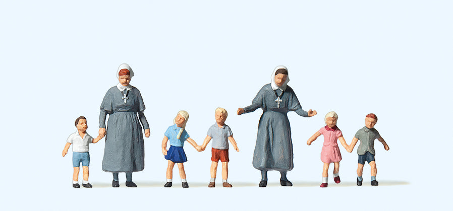 Preiser Nuns (2) with Children (5) Exclusive Figure Set PR10533