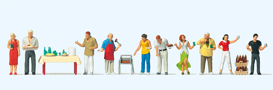 Preiser At the Barbeque Scene (10) Exclusive Figure Set PR10553