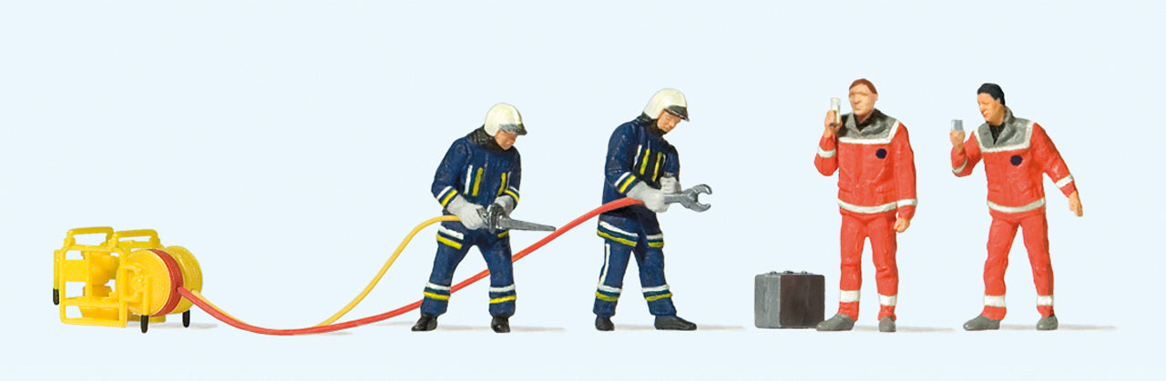 Preiser Firemen (4) with Cutting Gear Exclusive Figure Set PR10625
