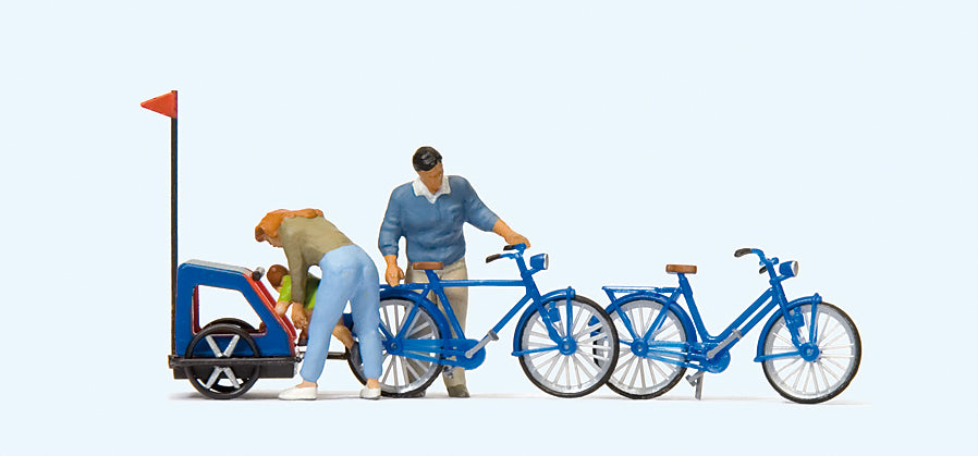 Preiser Family Bicycle Ride Preparation (3) Exclusive Figure Set PR10635