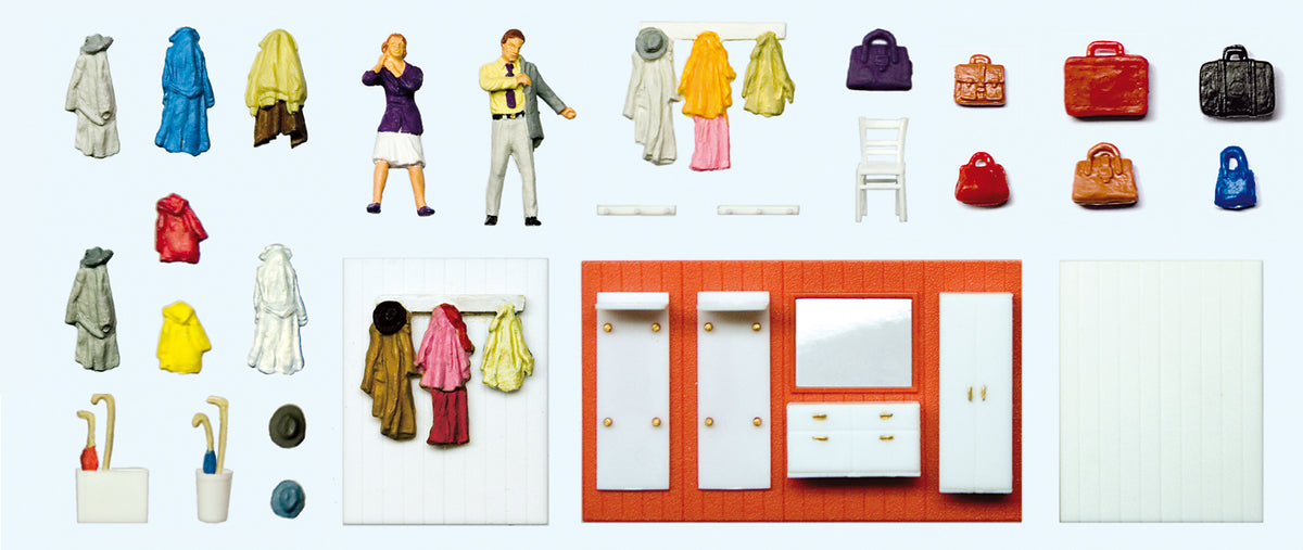 Preiser Cloakroom Scene (2) Exclusive Figure Set PR10658