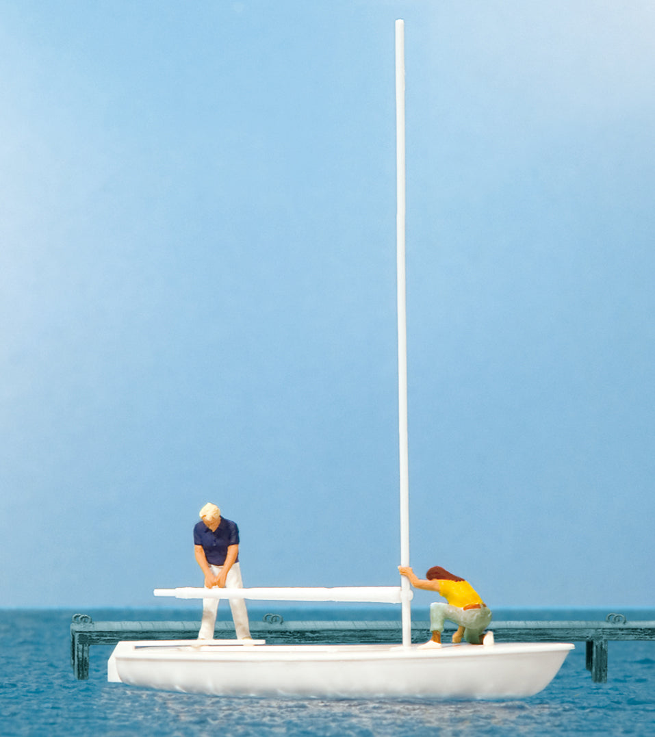 Preiser Korsar Boat w/Sailors (2) Unrigging Exclusive Figure Set PR10680