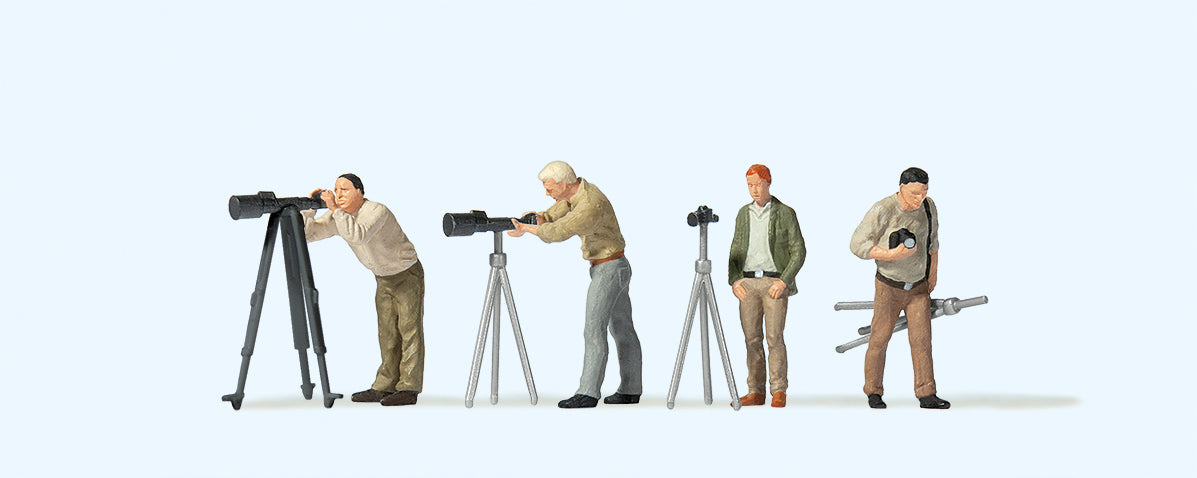 Preiser Photographers (4) with Tripods Exclusive Figure Set PR10804