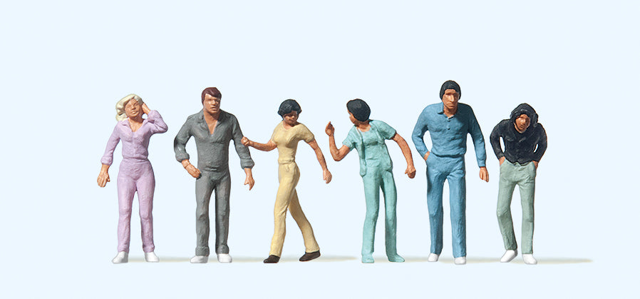 Preiser Walking Passers By (6) Standard Figure Set PR14001