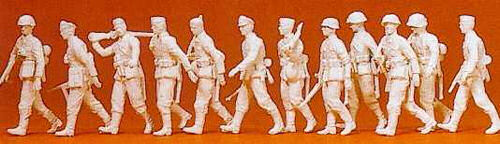 Preiser German Reich 1939-45 Advancing Infrantry (12) Kit PR16519