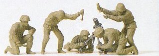 Preiser German Reich 1939-45 Trench Mortar Crew (5) Kit PR16541