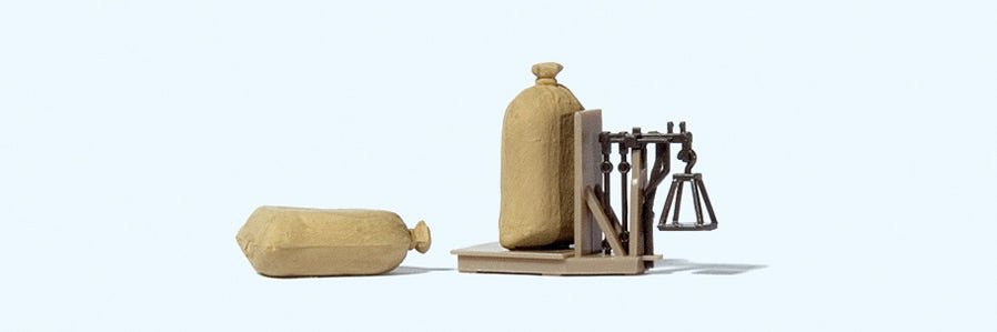 Preiser Grain Scale (1) & Sacks (2) PR17713