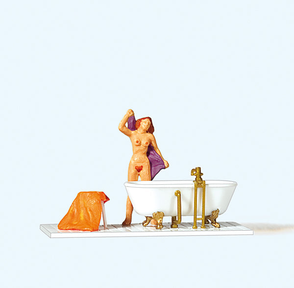 Preiser Woman at the Bath Tub Figure PR28159