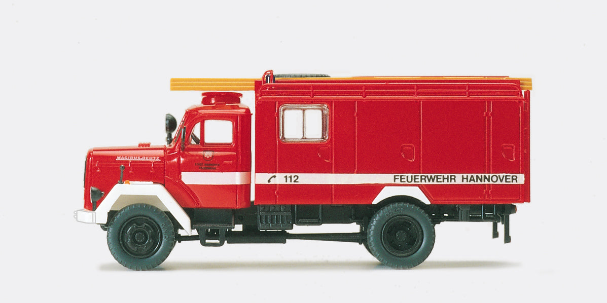 Preiser Fire Service Squad Tender Magirus 125A Kit PR31272