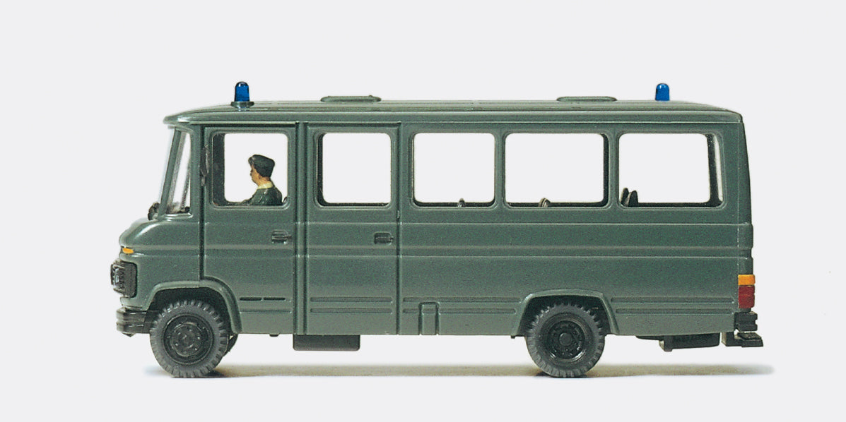 Preiser German Police BGS Van MB L508DG PR37017