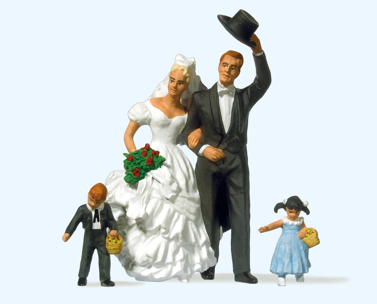 Preiser Wedding Scene (4) Figure Set PR45041