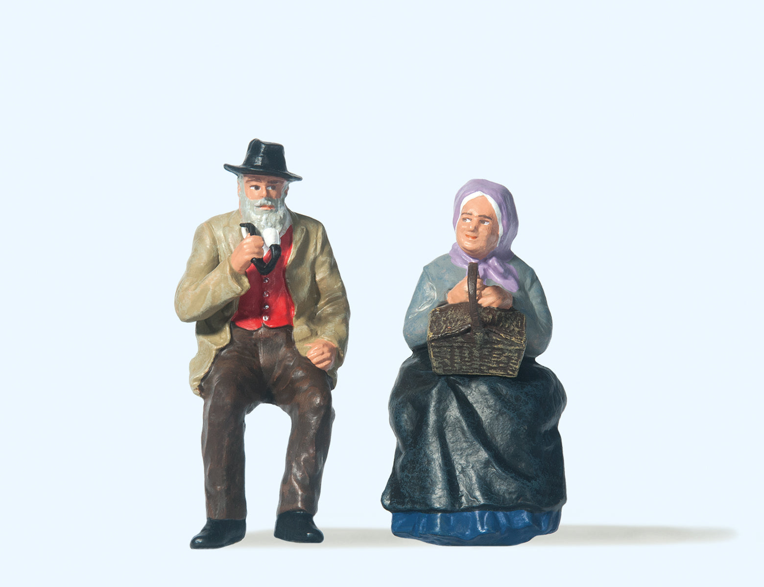 Preiser Seated Farmer and Wife Figure Set PR45045