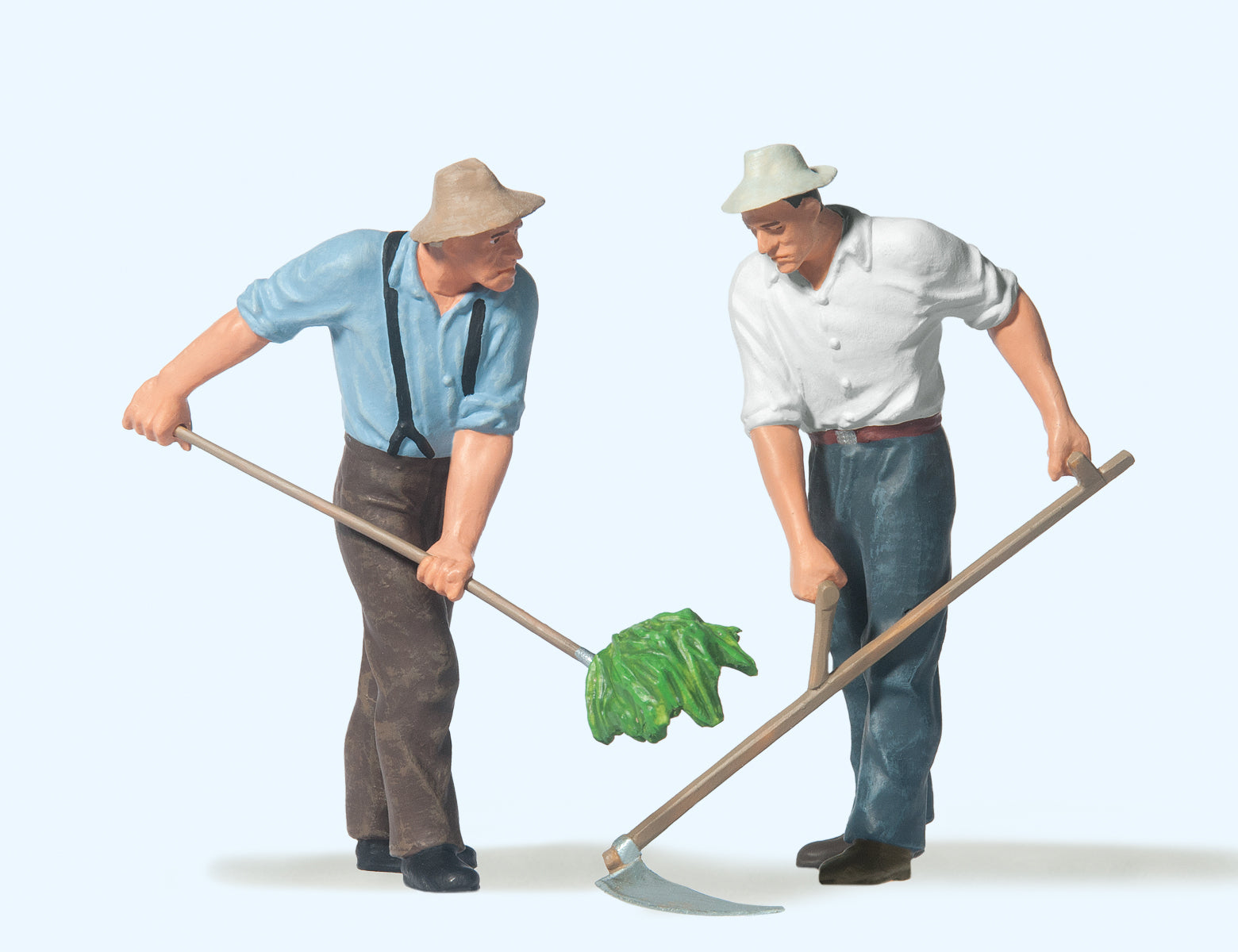 Preiser Hay Harvesters (2) Figure Set PR45085