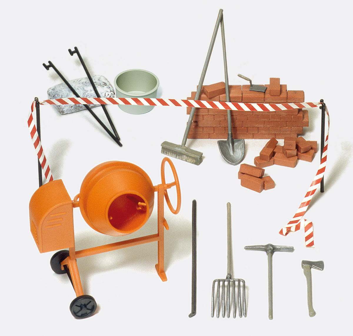 Preiser Concrete Mixer/Building Site Accessories Kit PR45208