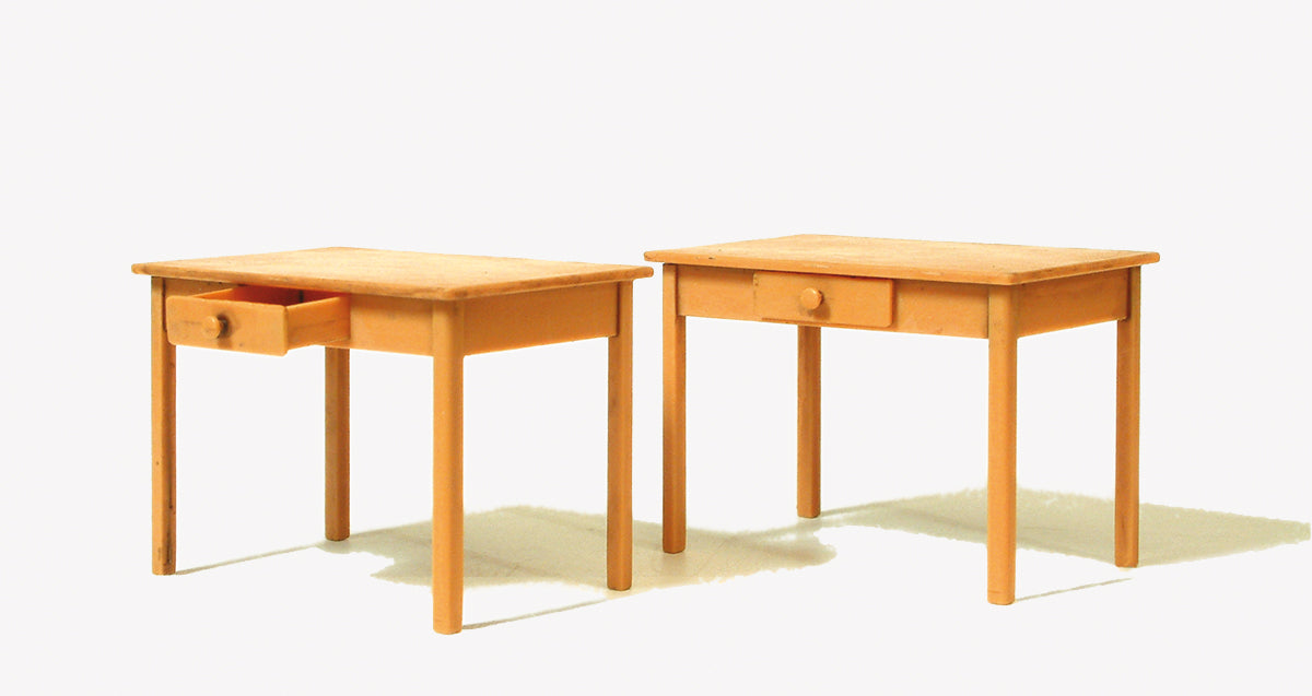 Preiser Tables (2) Kit PR45220