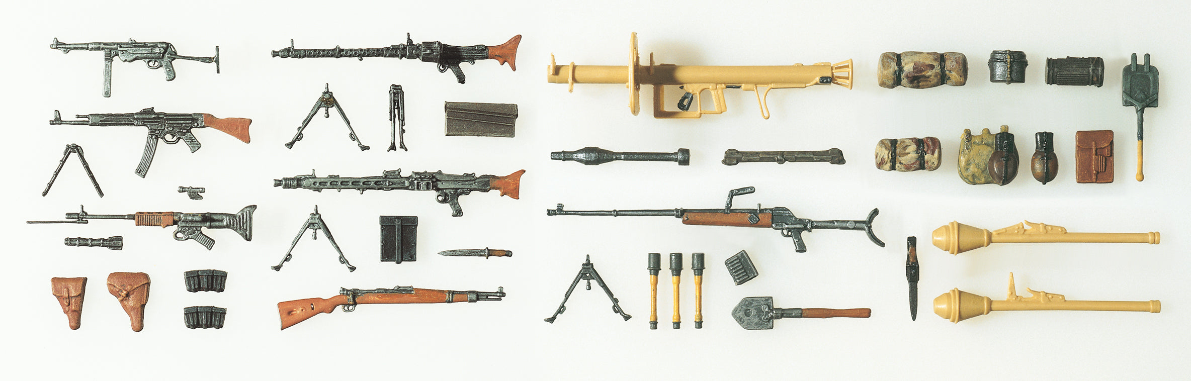 Preiser German Reich 1939-45 Weapons/Equipment (40) Kit PR56290