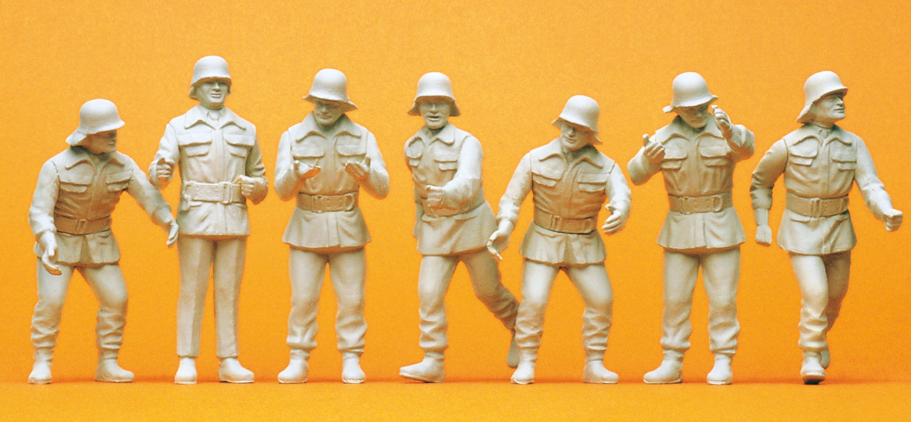 Preiser German Firemen in Action Circa 1985 (7) Unpainted Figures PR57806