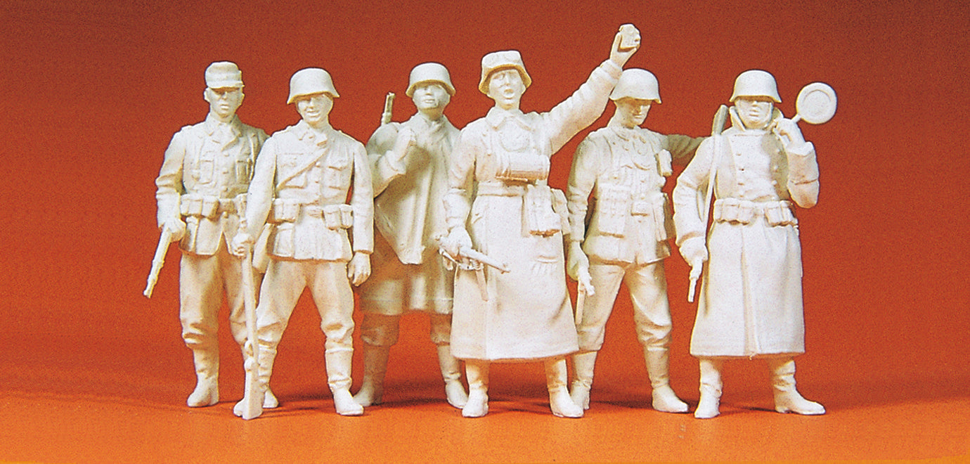 Preiser German Reich 1939-45 Guards/Officers (6) Kit PR64003