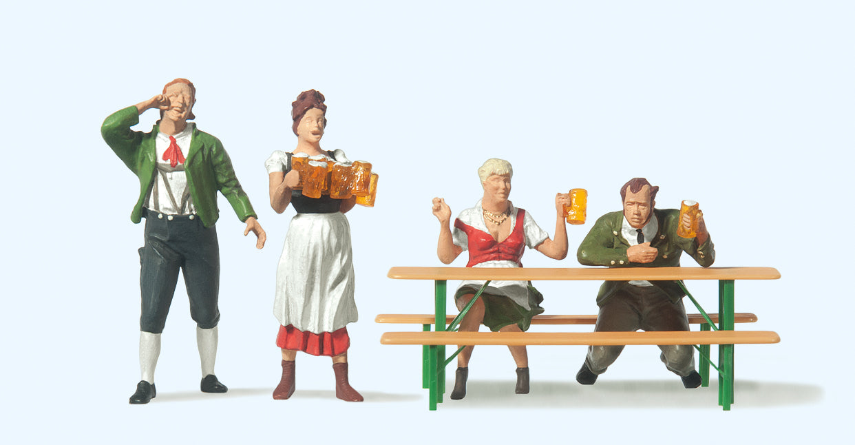 Preiser In the Beer Garden (4) Figure Set PR65345