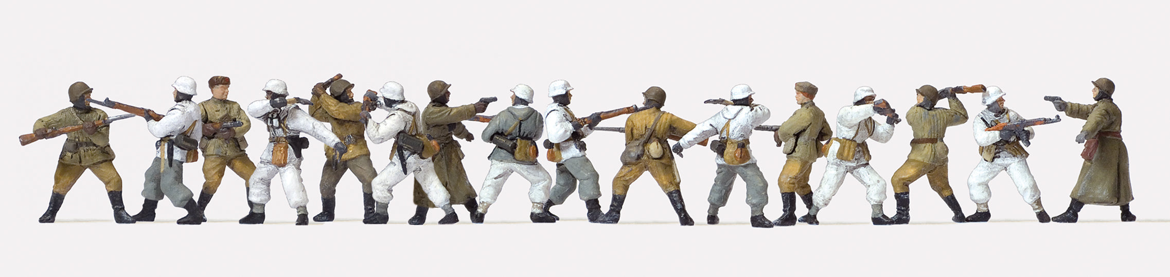 Preiser German Reich/USSR 1943-45 Close Combat Winter (16) Kit PR72552