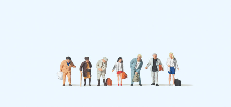 Preiser Passengers Standing (7) Figure Set PR79126