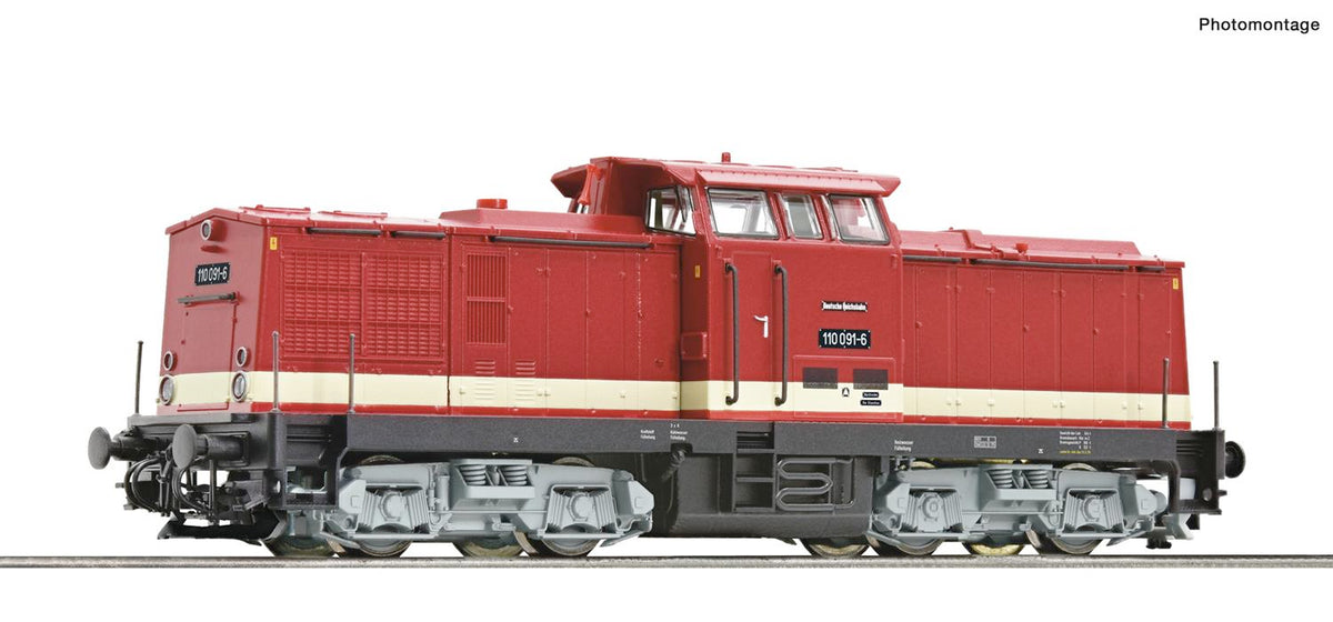 Roco DR BR110 Diesel Locomotive IV (DCC-Sound) RC36339